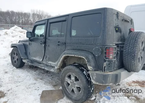 2012 Jeep Wrangler Unlimited Sahara из США, поврежденный, VIN 1C4BJWEG4CL104461